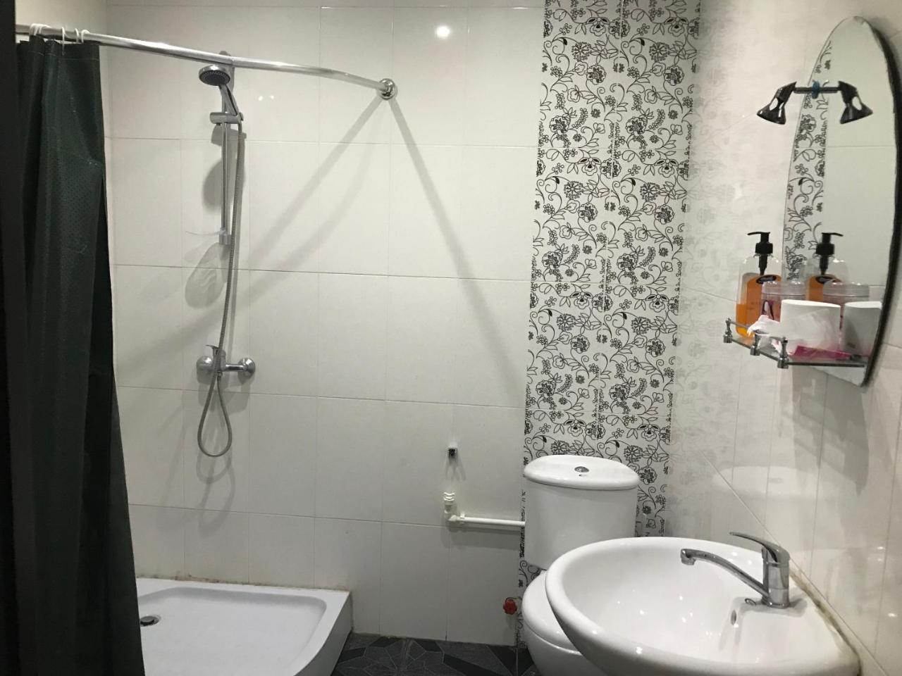 Hotel Monaco Tbiliszi Kültér fotó