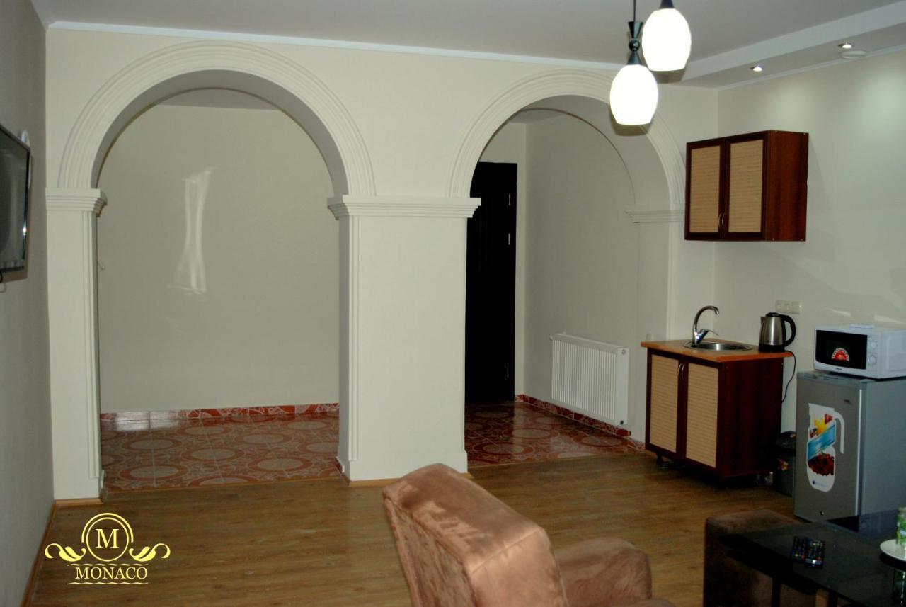 Hotel Monaco Tbiliszi Kültér fotó