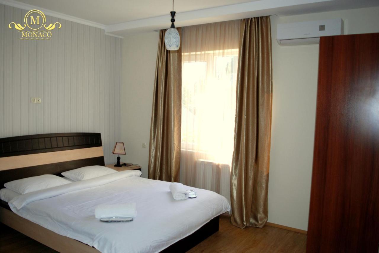 Hotel Monaco Tbiliszi Kültér fotó